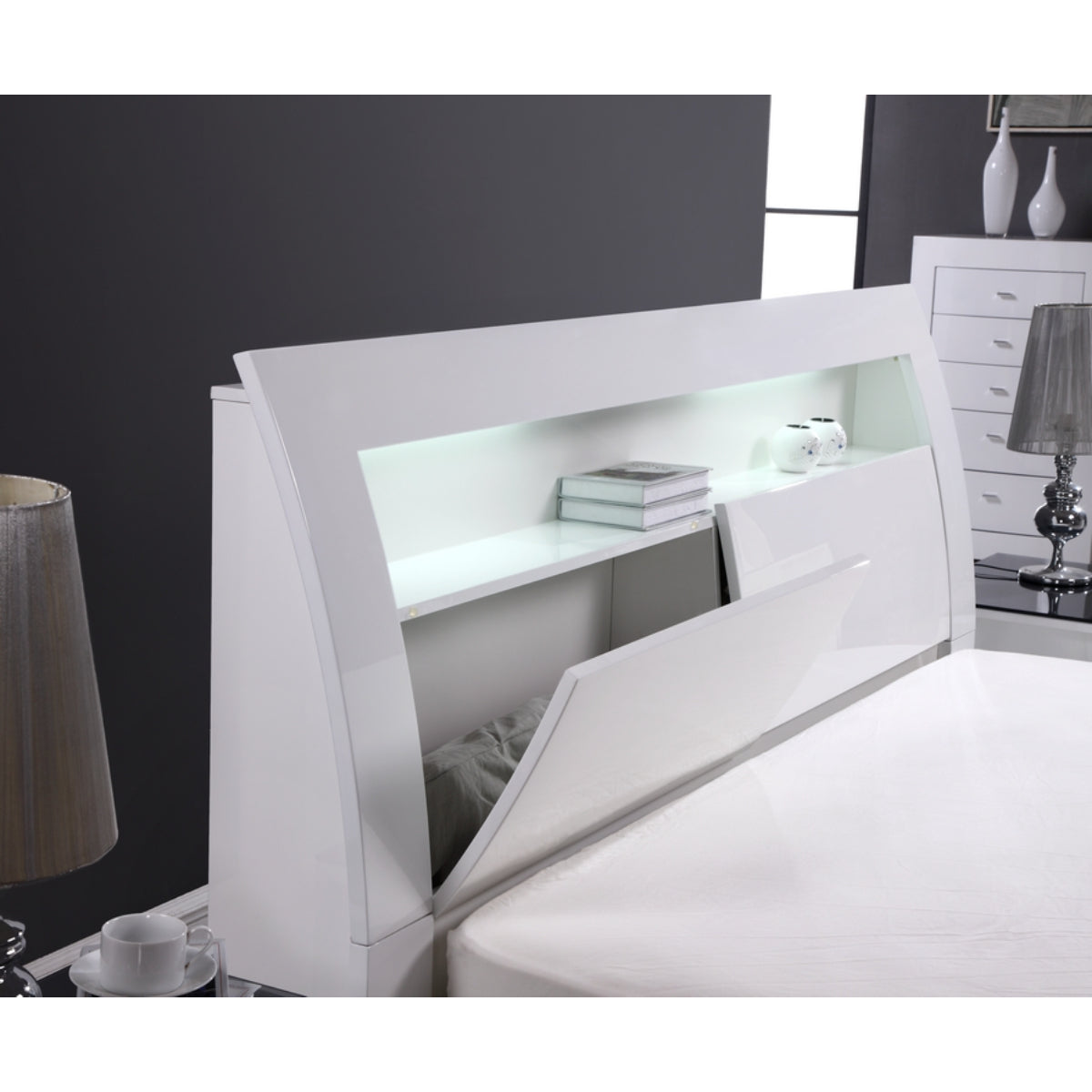 Barcelona - Bedroom Set - Glossy White