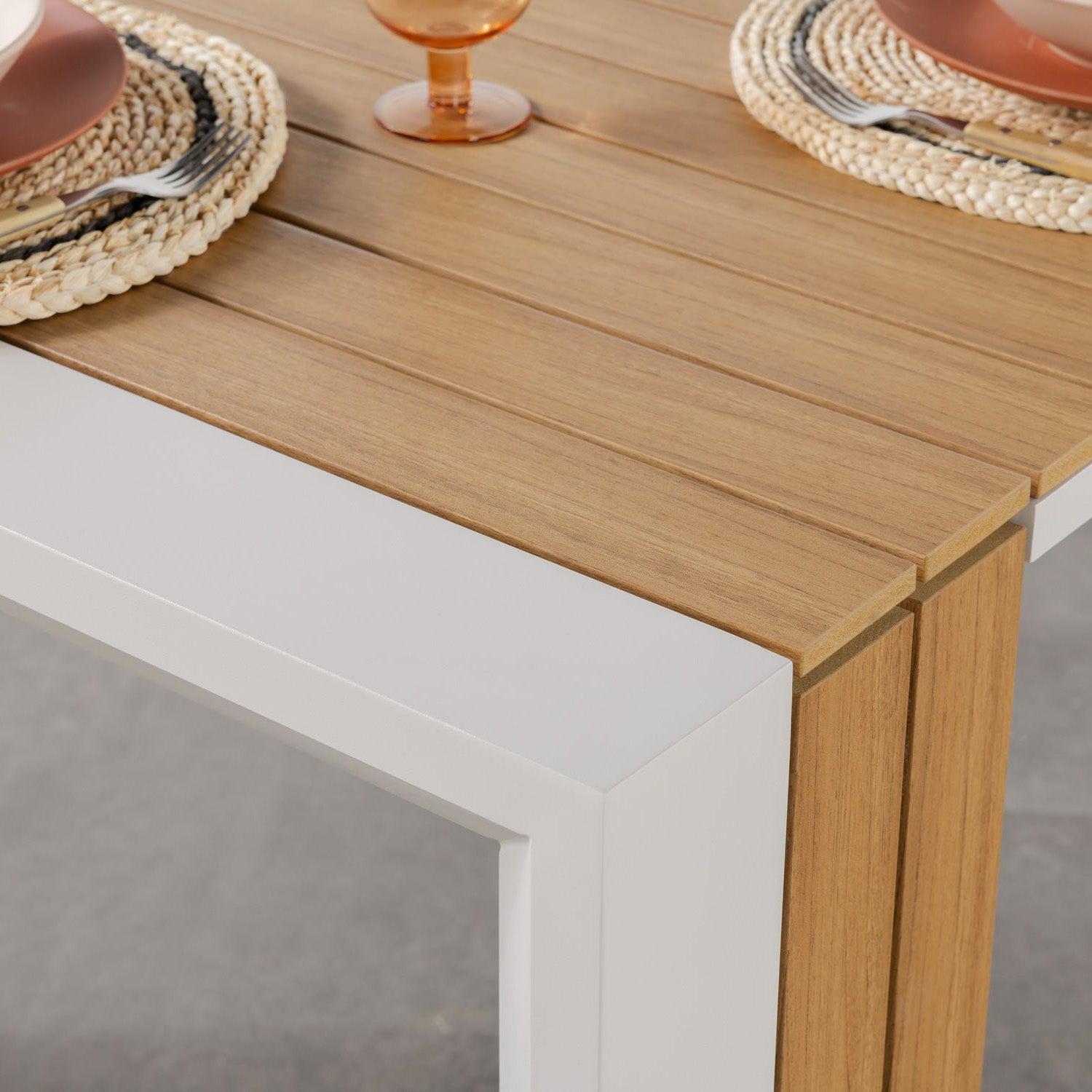 Transformer - Outdoor Table - Oak