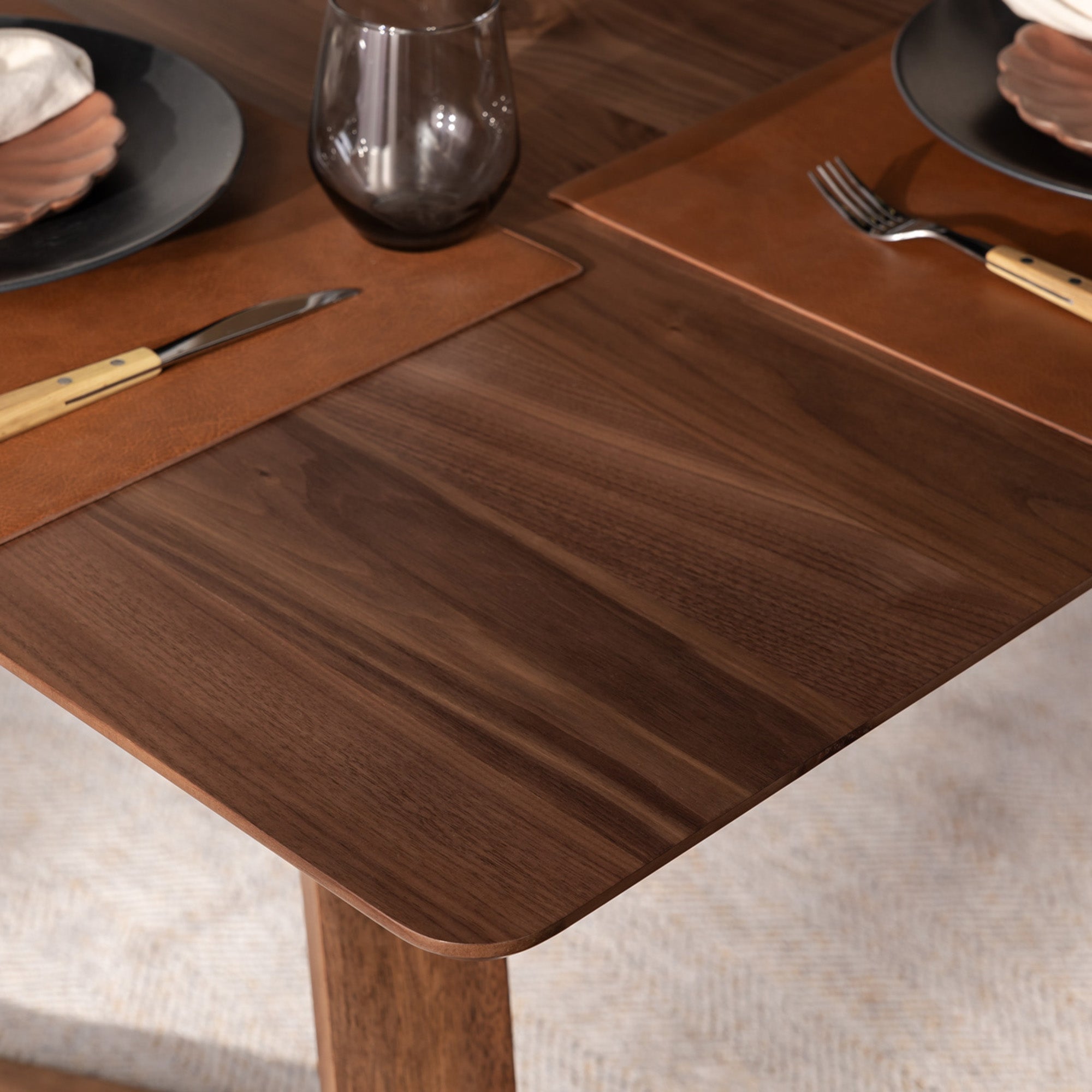 Transformer - Fontana Dining Table - Walnut