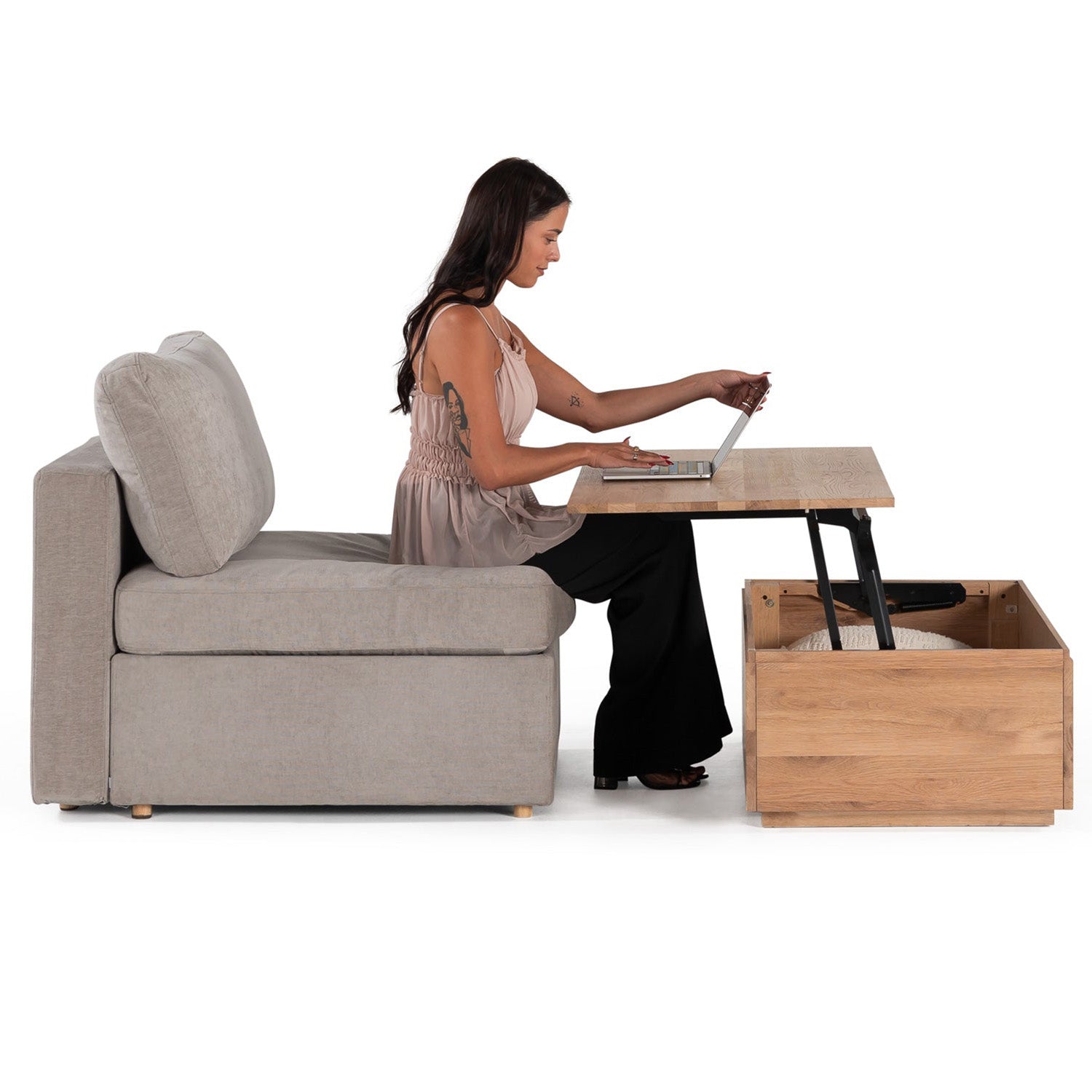 Transformer - Coffee table with panel storage - Scandinavian oak