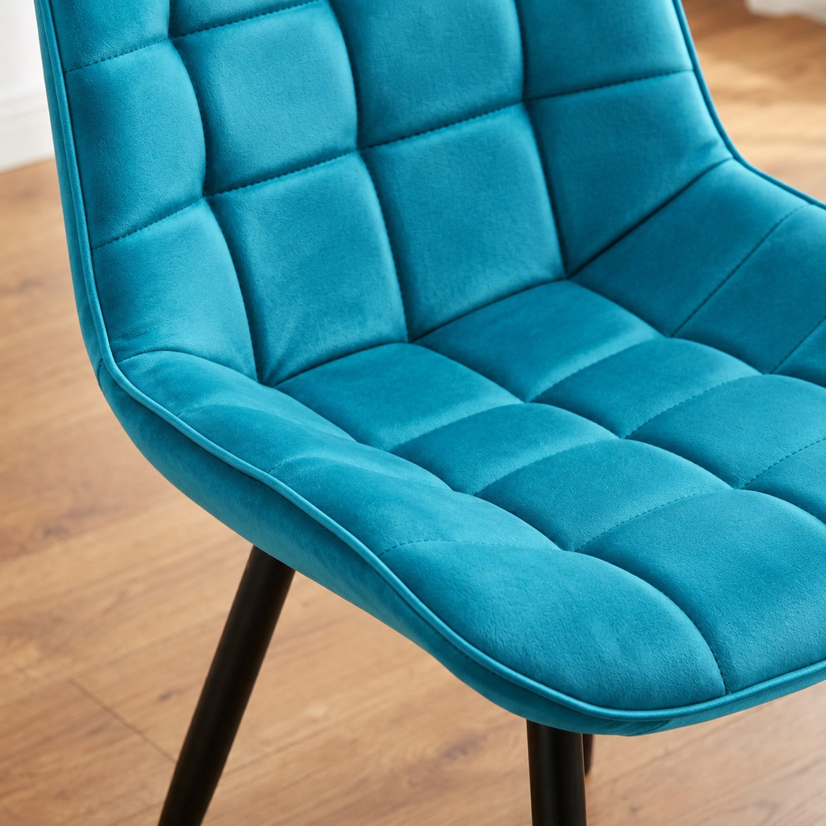 Aurora - Dining Chair - Blue Velvet
