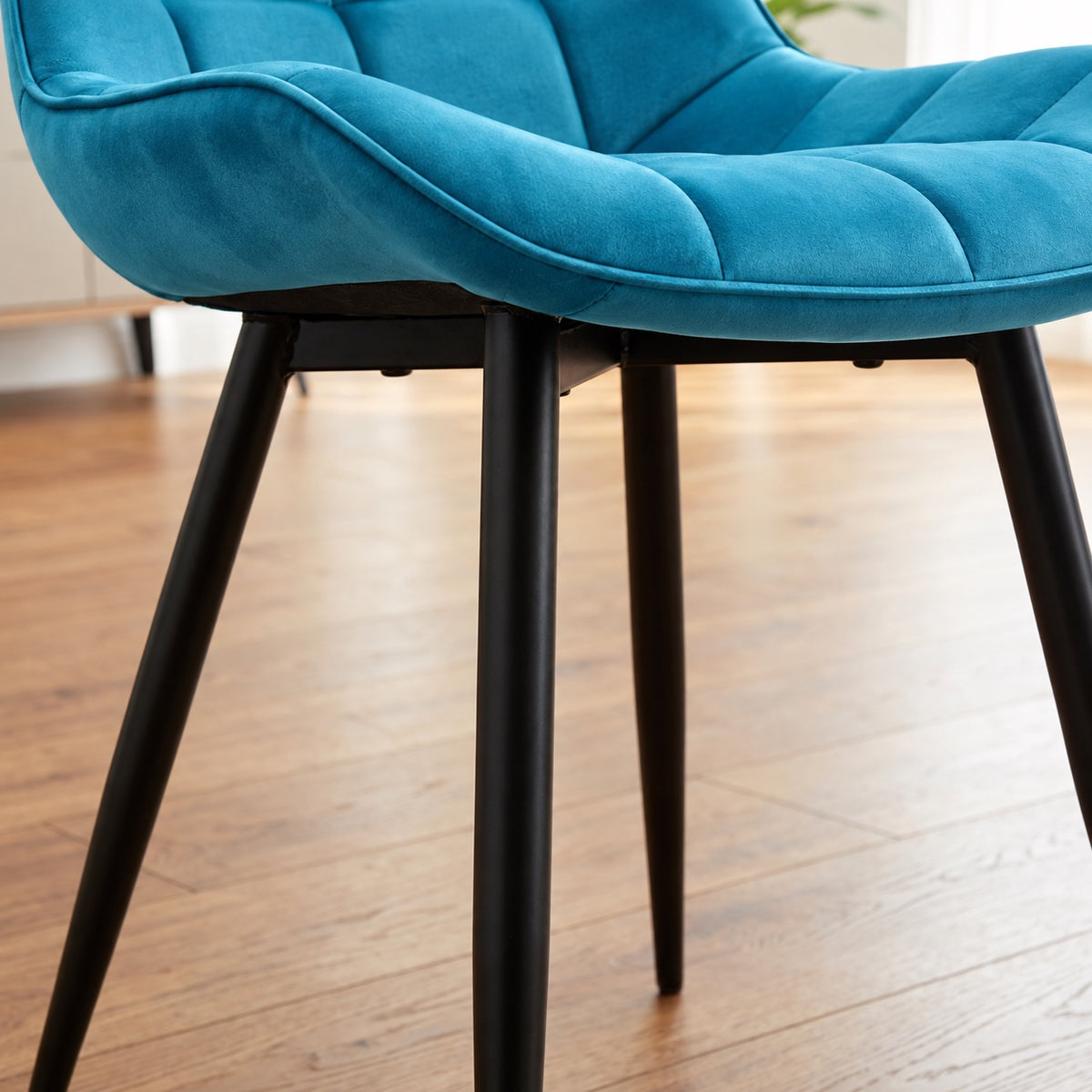 Aurora - Dining Chair - Blue Velvet