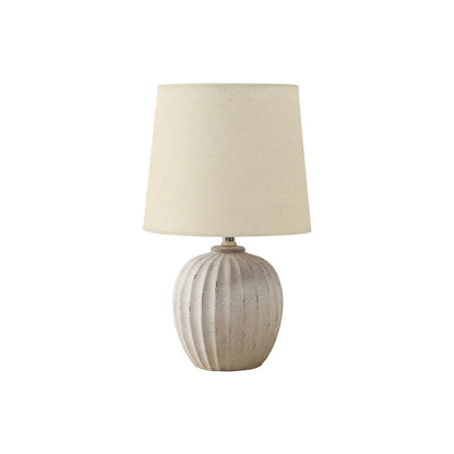 Lampe de Table - 19"H / Résine beige / Beige - produit sur fond blanc