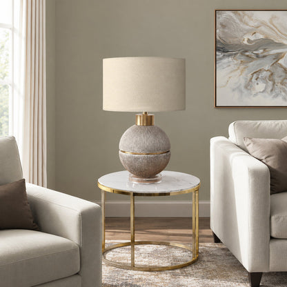 Lampe de Table - 26"H / Résine brune et dorée / Beige - vue d’ambiance