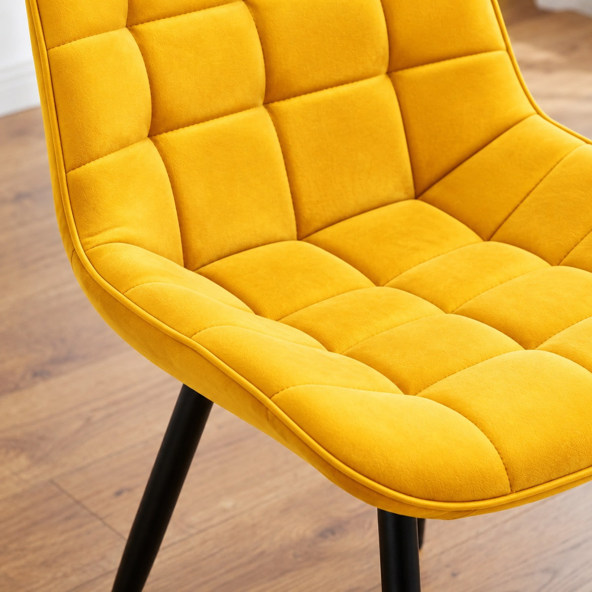 Aurora - Dining Chair - Yellow Velvet