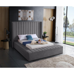 BED - KING / GRAY VELVET WITH UPHOLSTERY AND 3 STORAGE BENCHES